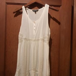 White detailed dress